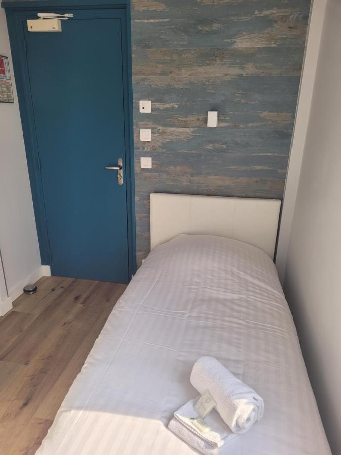 Hotel De La Plage Quinéville Dış mekan fotoğraf